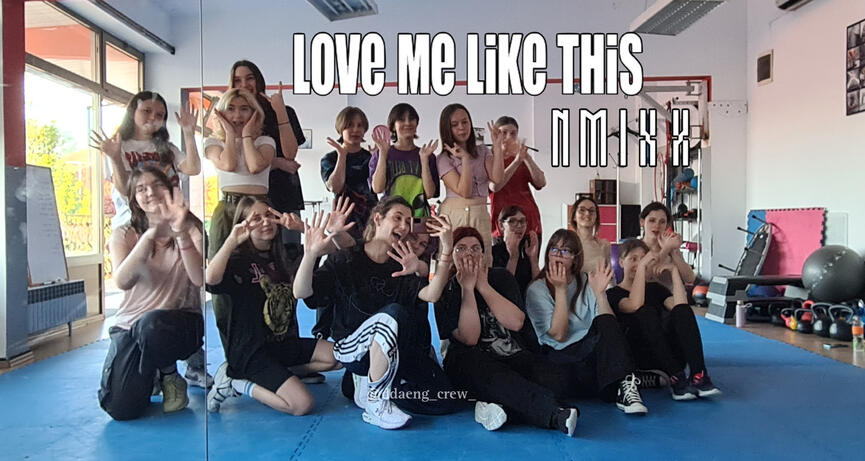 NMIXX - 'LOVE ME LIKE THIS' 🤍